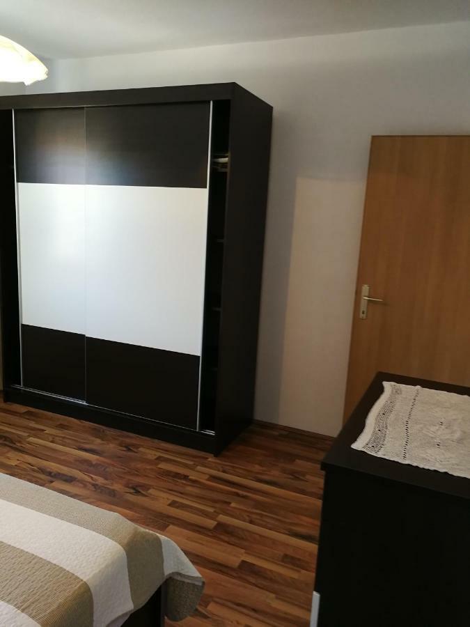 Apartments N&M Sukošan Eksteriør bilde